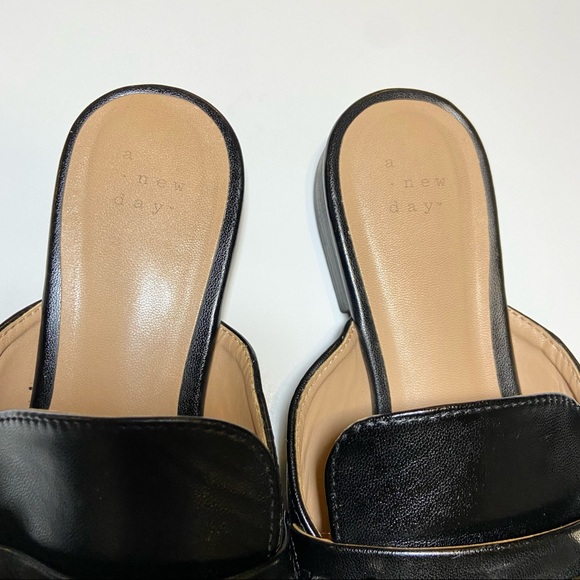 A New Day Black Mules Size 7 - Picture 9 of 12